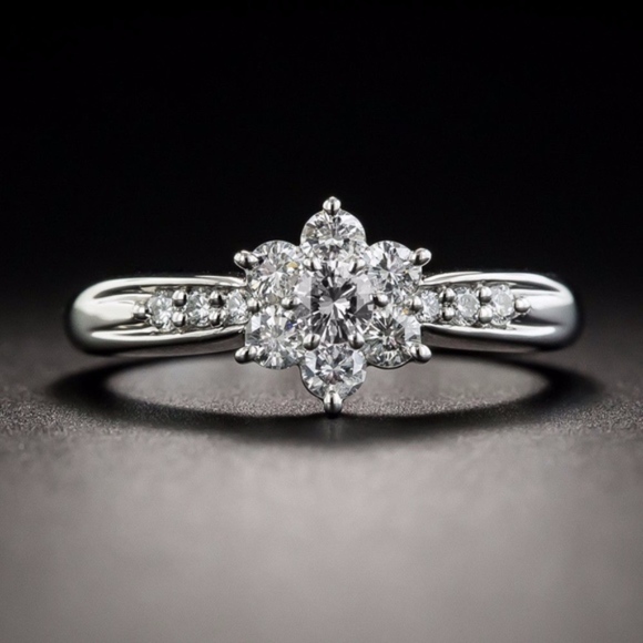 Sterling Silver Cubic Zirconia Flower Ring - Picture 1 of 7